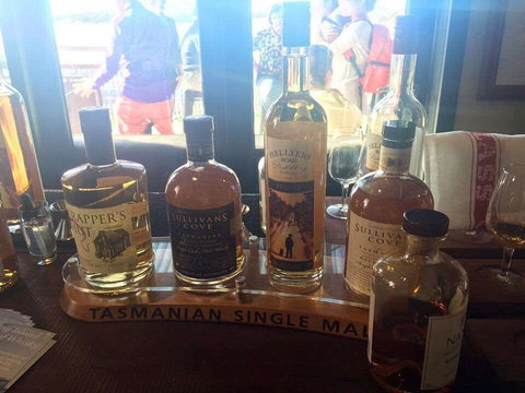 Bruny Island Smokehouse & Wine Bar - Melbourne Tourism 0