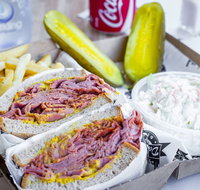 Melt Cafe - Melbourne Tourism