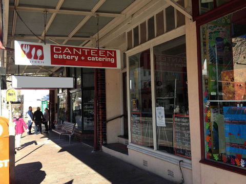 Canteen - Melbourne Tourism 0