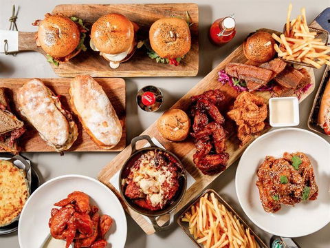 Cafe 55 - Melbourne Tourism 9