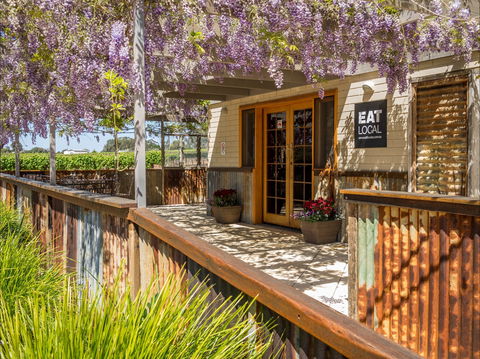 Flavours Of The Riverland - Melbourne Tourism 1