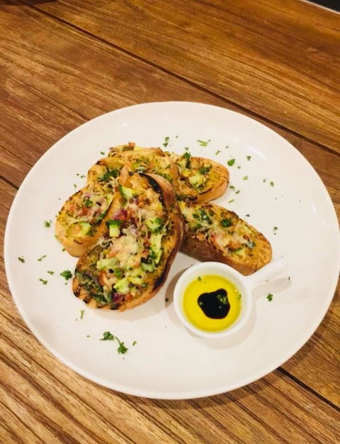 Ramae’s Cafe Lounge - Melbourne Tourism 0
