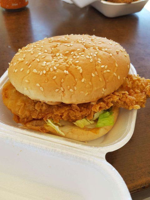 Ollies Chicken - Melton - Melbourne Tourism 0