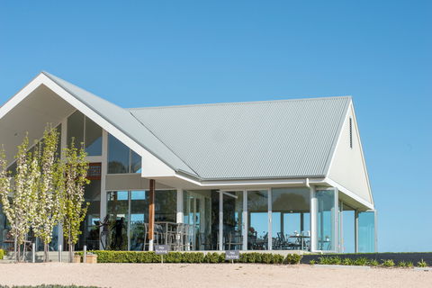 Artwine Cellar Door - Melbourne Tourism 1
