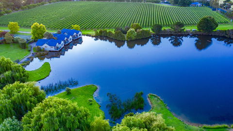 Crittenden Estate - Melbourne Tourism 0
