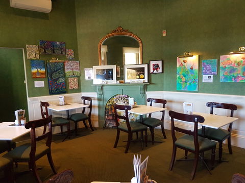 The Hunter Artisan Gallery And Cafe - Melbourne Tourism 0
