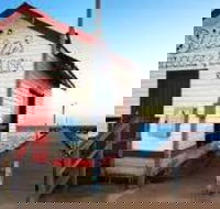 Little Sirens Kiosk - Melbourne Tourism