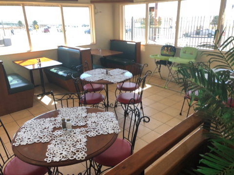 Bayview Cafe - Melbourne Tourism 0