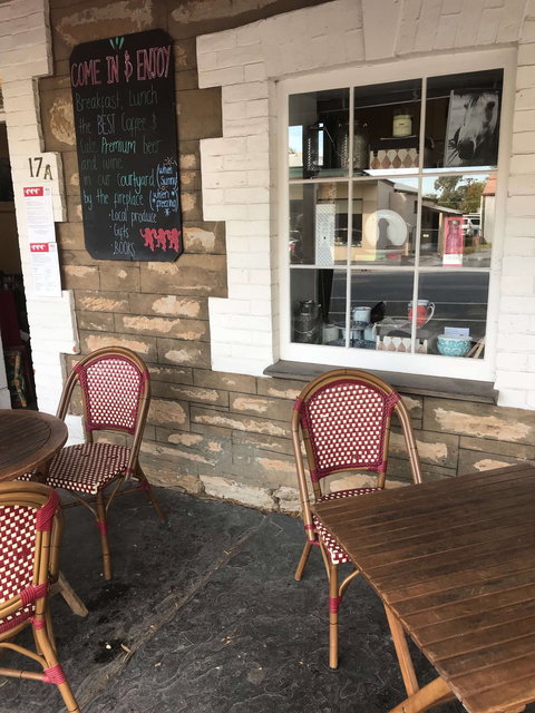 Three Monkeys Fine Foods - Melbourne Tourism 0