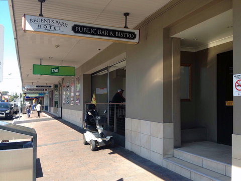 Regents Park Hotel - Melbourne Tourism 0