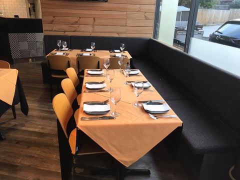 Tanatan Curry Place And Bar - Melbourne Tourism 0