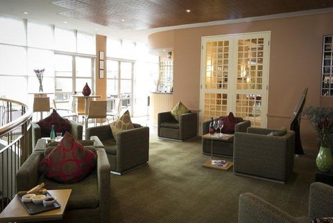 M Bar And Terrace - Mercure Sydney Parramatta - Melbourne Tourism 0