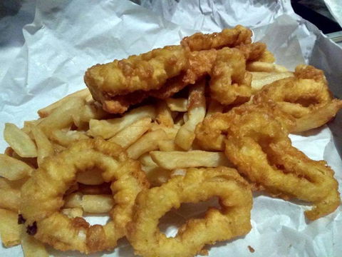 Rockingham Beach Fish And Chips - Melbourne Tourism 0
