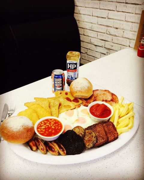 Aussian (Asian Street Food) - Melbourne Tourism 0