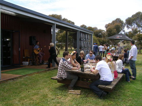 McGlashans Wallington Estate - Melbourne Tourism 1