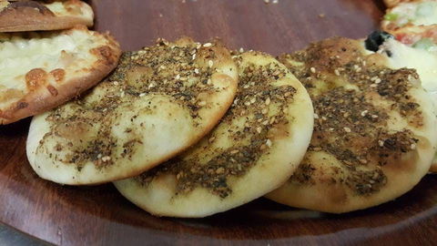 Golden Manoush - Melbourne Tourism 0