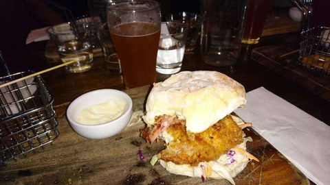 Pig & Tinder Box - Melbourne Tourism 0