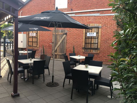 Black Bird Coffee House - Melbourne Tourism 1