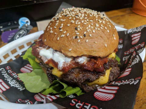 Notorious Burgers - Melbourne Tourism 0