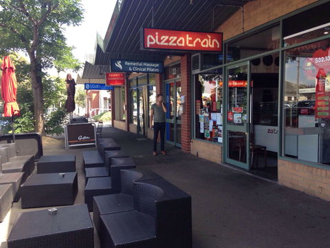 Pizza Train - Melbourne Tourism 0