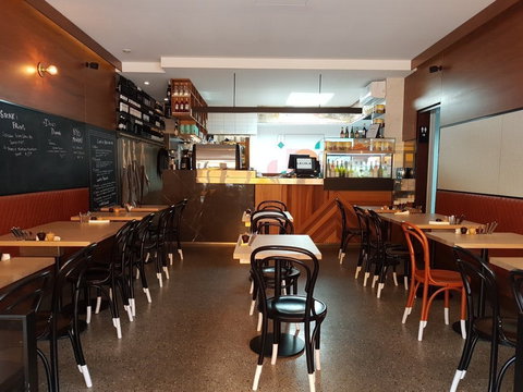 La Lola - Melbourne Tourism 0