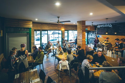 LV's On Clarence - Melbourne Tourism 1