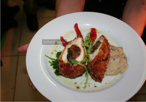 The Stirling Arms Hotel - Melbourne Tourism 0