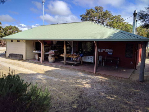 Yallingup Woodfired Bakery - Melbourne Tourism 0
