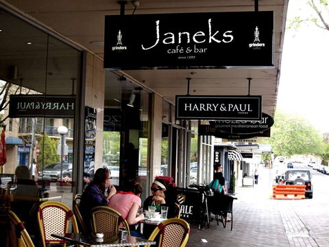 Janeks - Melbourne Tourism 0