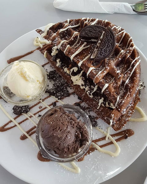 Waffle On Cairns - Melbourne Tourism 1