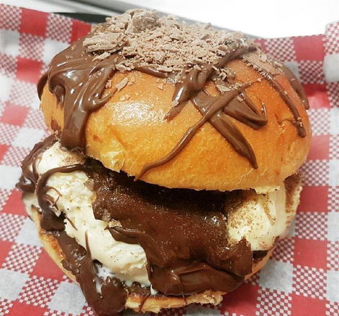 Burnett Street Burgers BSB - Melbourne Tourism 5