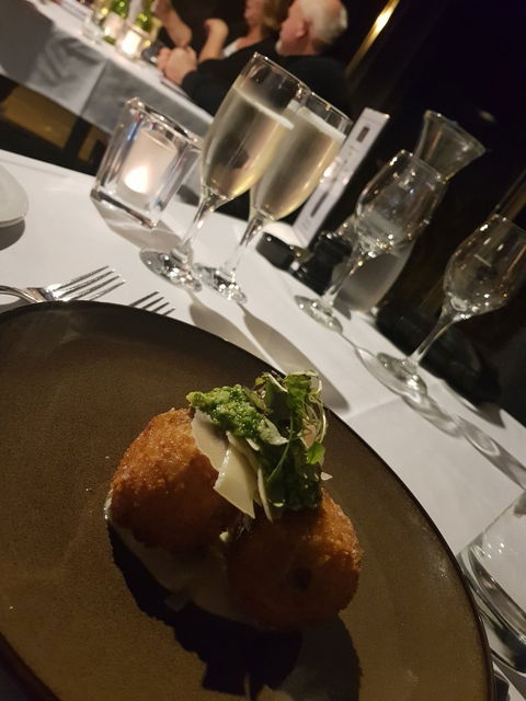 Restaurant 13 - Melbourne Tourism 6