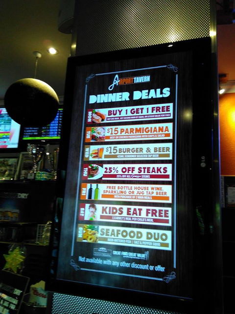 Airport Tavern - Melbourne Tourism 10
