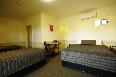 Park Avenue Hotel-Motel - Melbourne Tourism 0