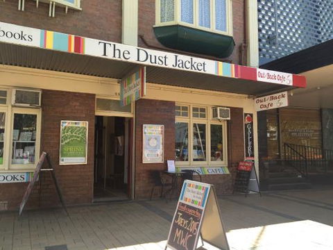 Out The Back Cafe - Melbourne Tourism 0