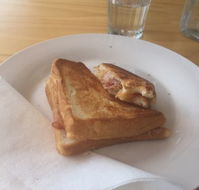 Smoult's Continental Deli - Melbourne Tourism