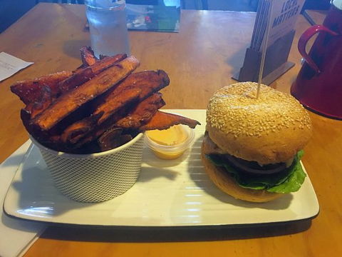 Grill'd Hillarys - Melbourne Tourism 0