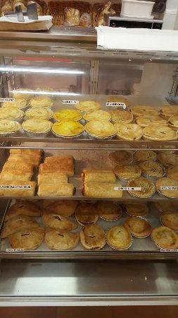 Halls Creek Bakery - Melbourne Tourism 0