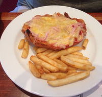 Checkside Tavern - Melbourne Tourism