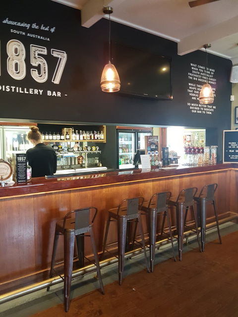 Inglewood Inn - Melbourne Tourism 8
