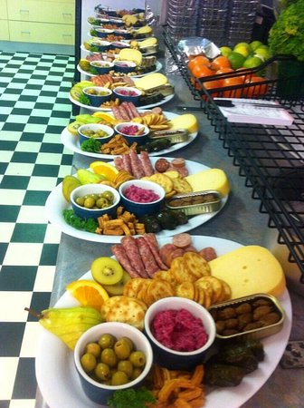 Pepper Tree Cafe - Melbourne Tourism 0