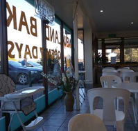 New land Bakery cafe - Melbourne Tourism