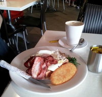Cafe 21 - Melbourne Tourism