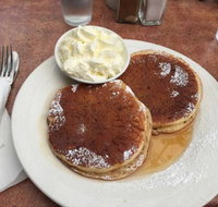 Crumbz Fine Food and Coffee - Melbourne Tourism
