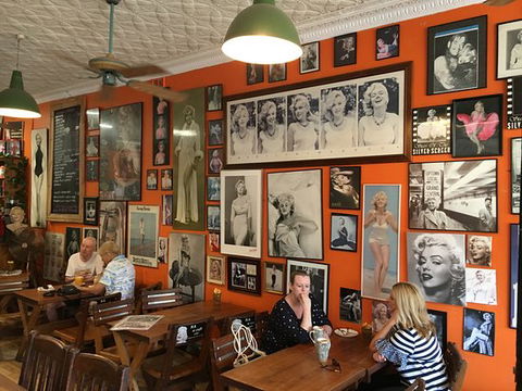 A Cafe Etc - Melbourne Tourism 0