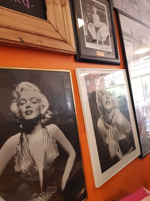 A Cafe Etc - Melbourne Tourism 1