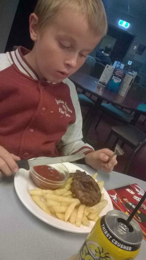 St George RSL - Melbourne Tourism 2