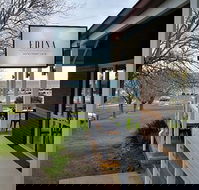 Edina Waterfront Cafe - Melbourne Tourism