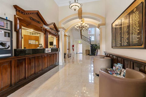 Quality Hotel Regent Rockhampton - Melbourne Tourism 2