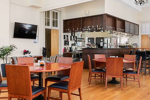 Quality Hotel Regent Rockhampton - Melbourne Tourism 16